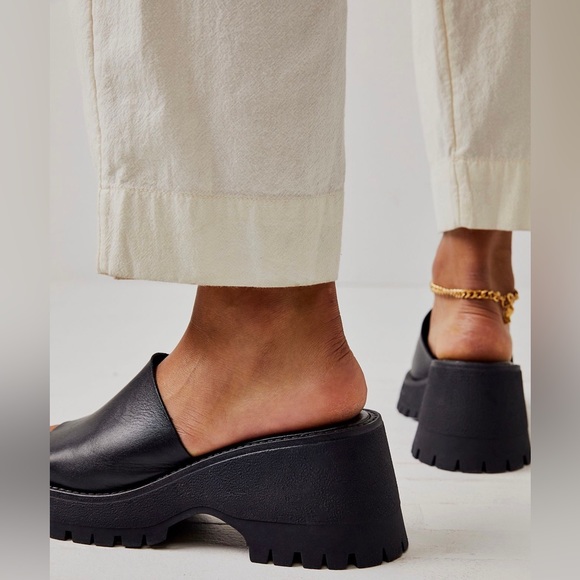 NWT Free People Winona Wedge Sandals - 7, 8, 9 & 10 - Picture 3 of 6